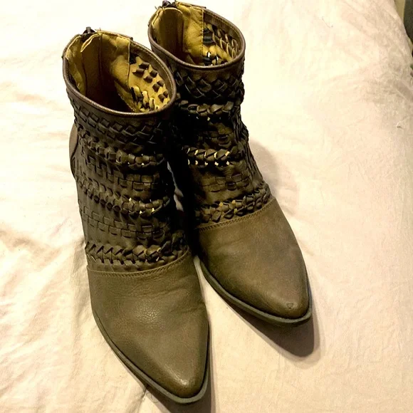 Booties - Picture 1 of 3